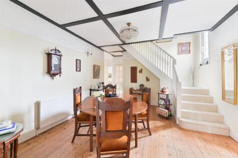 ST JAMES AVENUE, (8).jpg