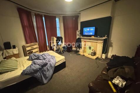 Regent Park Avenue, Leeds photo 4
