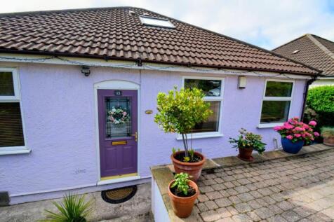 Front shot of property.jpg