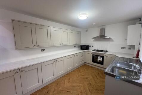 Lawrence Road, Liverpool, L15 photo 2