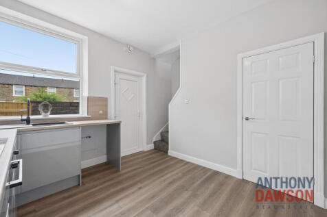 Adlington Street, Burnley, BB11 photo 4