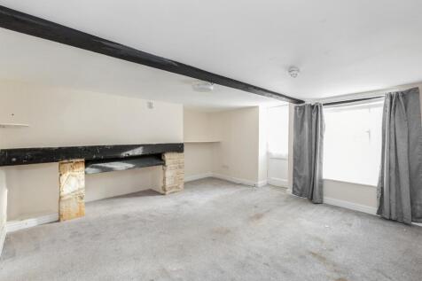 107 High Street, Witney, Oxfordshire, OX28 6HY