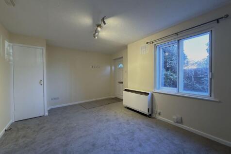 Studio Room
