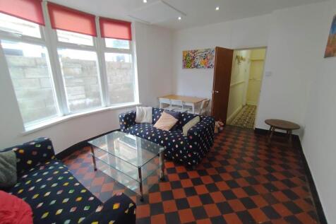 Kitchen Diner Revers