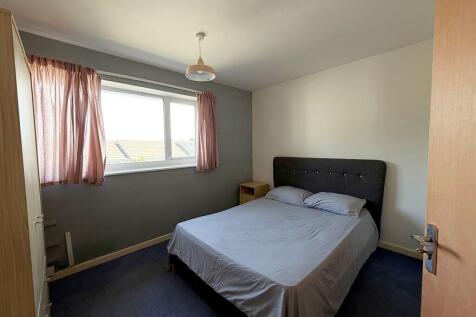 Double Bedroom Tw...