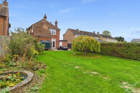 CAM02127G0-PR0354-STILL011