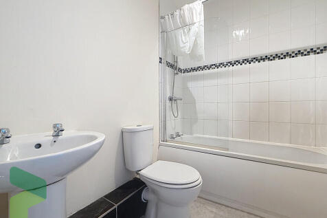 Three-piece Bathr...