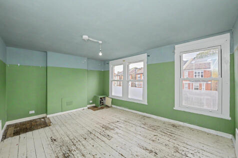 Flat C, 24 Norwood Road, Herne Hill, London, SE24 9BH