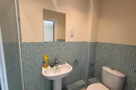 Weybrook House, Andover, SP10 3WT photo 5