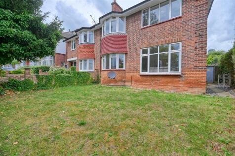 8 St Dunstans - Back bit1.jpeg