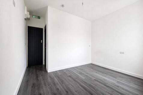 Foleshill Road, Foleshill - Bedroom