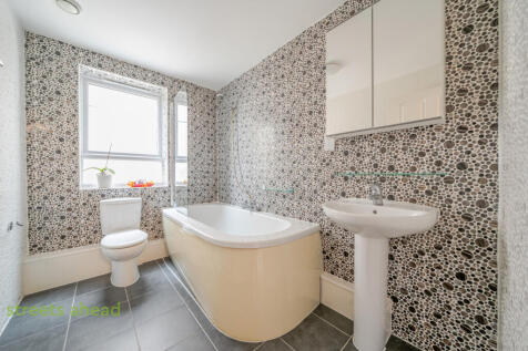 db304492-e72a-43d...