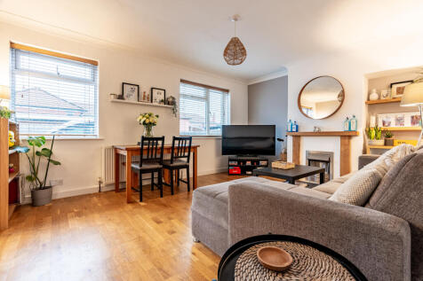 Bristol, BS11 - property photo