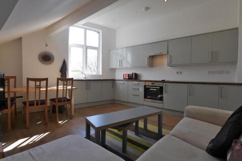 Living / Dining / Kitchen