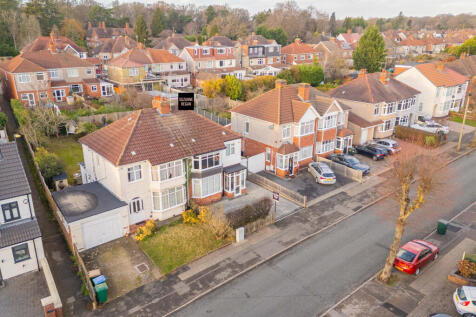 Wainbody Ave South 0044