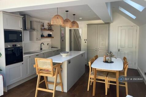 Livingstone Road, London, E17 photo 5