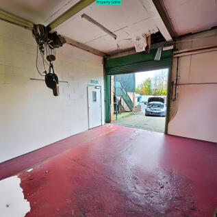 Loading area