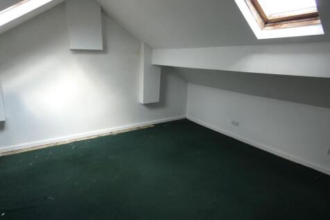 Bedroom 4 attic
