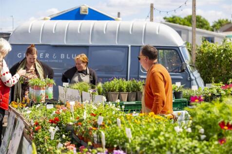 MJP_CH_Chilwell_The_Garage_Market-3 (1).jpg