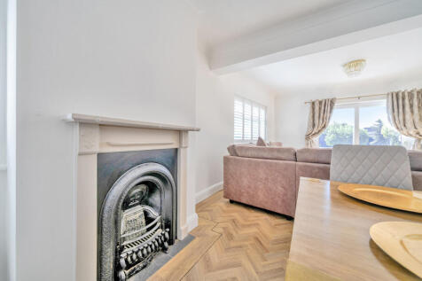 1343426-15-68ad85...