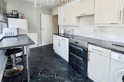 Chilburn Road, Clacton On Sea, Essex, CO15 photo 3