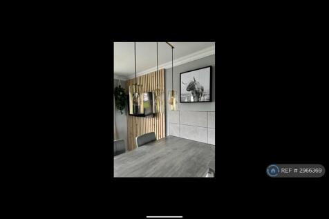 Ailsa Court, Hamilton, ML3 photo 4