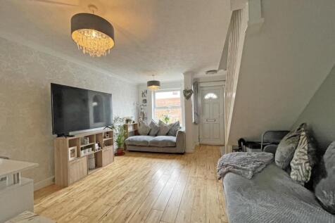 Blake Gardens 4 - Living Room Front.jpg