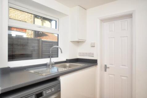 Grove Road, Hitchin, SG5 photo 4