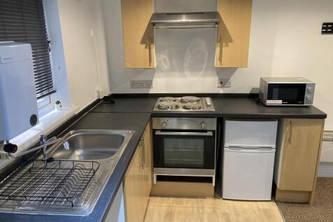 Flat 8 , 5-7 High Street photo 5