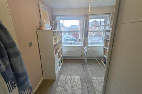 PXL_20251201_1112253