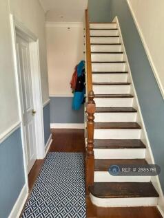 Front Entrance / Stairs