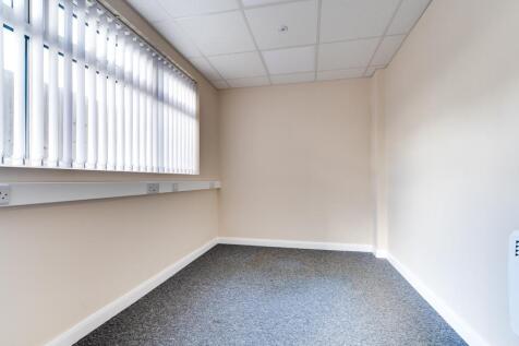39 Higham Road, Burton Latimer - Commercial (14 of