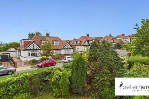 Delightful Far Reaching Views