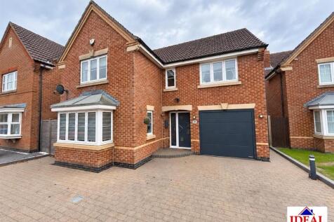 property_exterior (1)_watermarked.jpg
