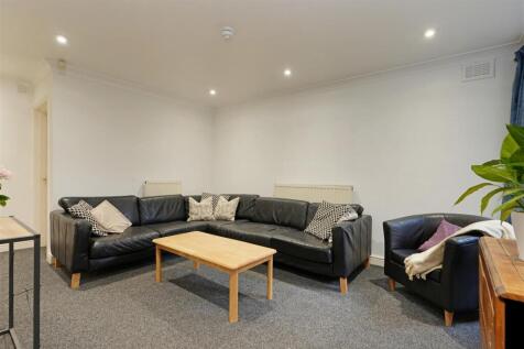 28 Endcliffe Terrace Road, Broomhill S11 8RT photo 4