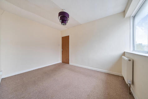 1376226-9-6908d9b...