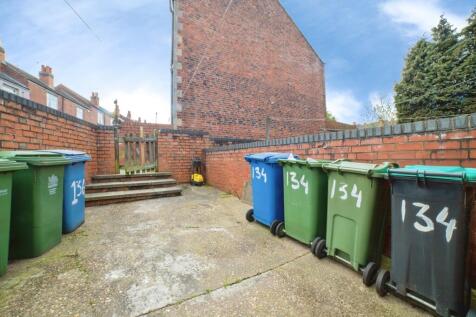 Newgate Lane .-- T202608031139.jpeg