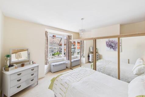 CAM04578G0-PR0016...