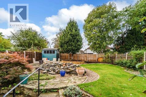 Alsom Avenue, Worcester Park - KT4 7EG