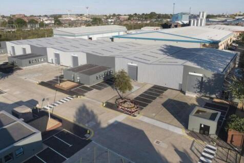 Unit 10 Townsend Industrial Estate (2).JPG
