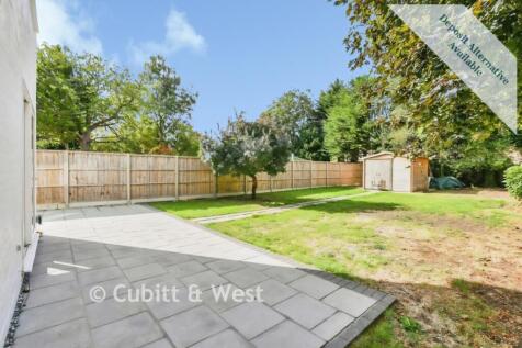 Vicarage Lane, Horley, RH6 photo 4