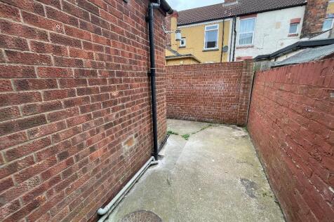 Rear Courtyard