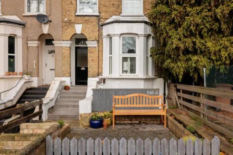 Wallwood Road, E11