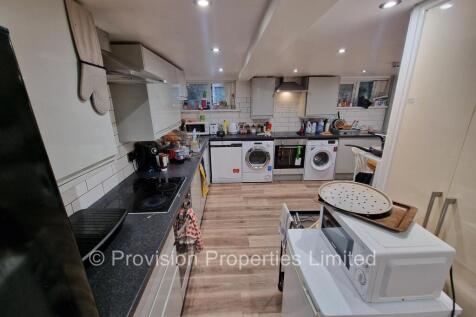 St Michaels Villas, Headingley, Leeds, LS6 photo 4
