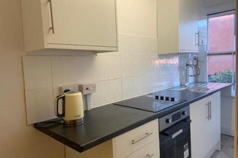 Kitchen.JPG