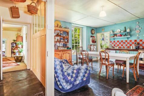 Kitchen / Breakfast Room