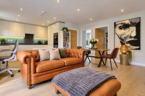 Luxury apartment with all the mod cons
