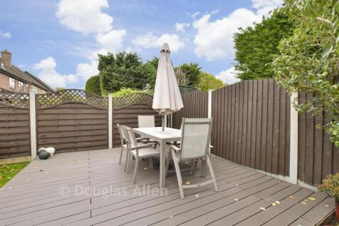 Patio / Decking