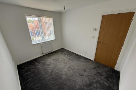 Montagu Drive, Bilston photo 5