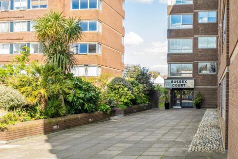 11 Sussex Court-29.jpg